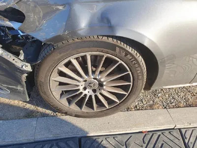 2021 Mercedes-Benz E 250 VIN: