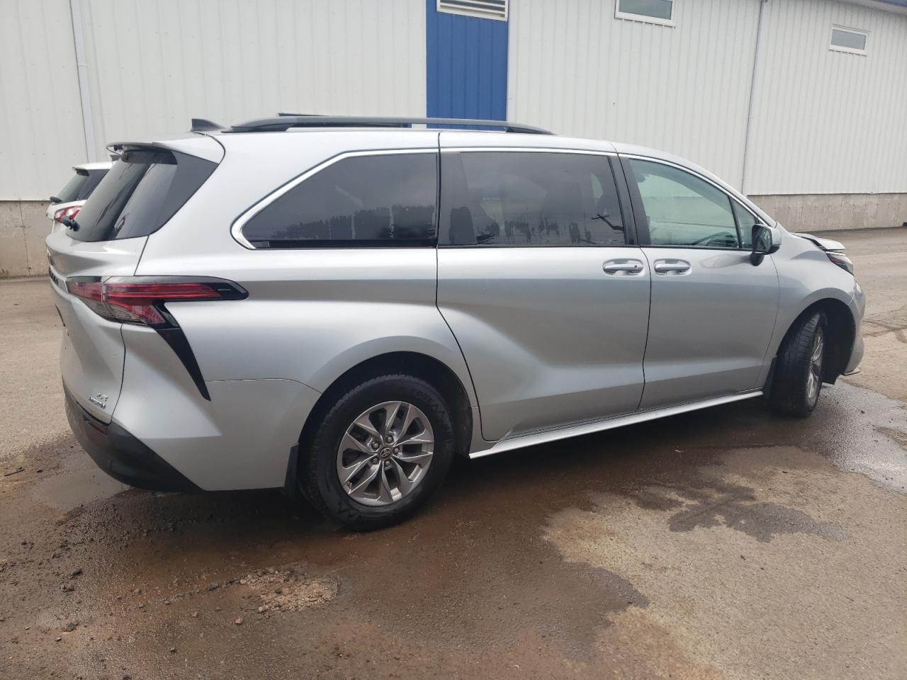 2022 TOYOTA SIENNA LE VIN:5TDGRKEC5NS100487