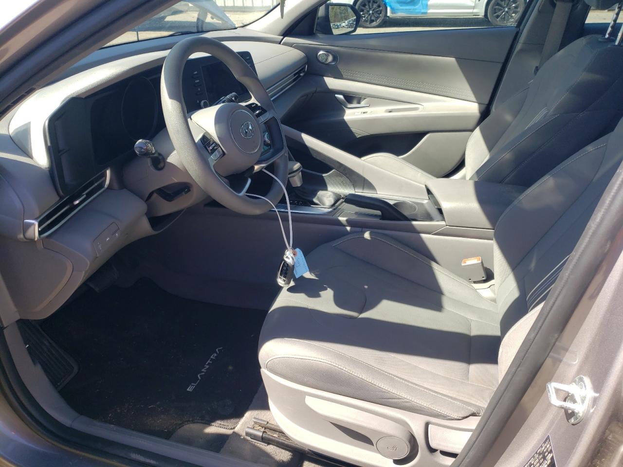 2022 HYUNDAI ELANTRA SEL VIN:KMHLM4AG6NU366609