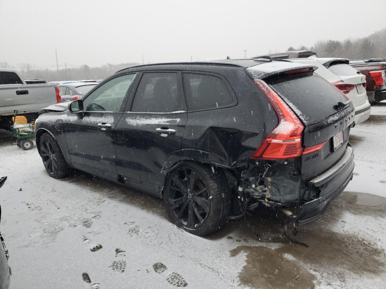 2024 VOLVO XC60 ULTIMATE VIN:YV4H60DJ6R1903228