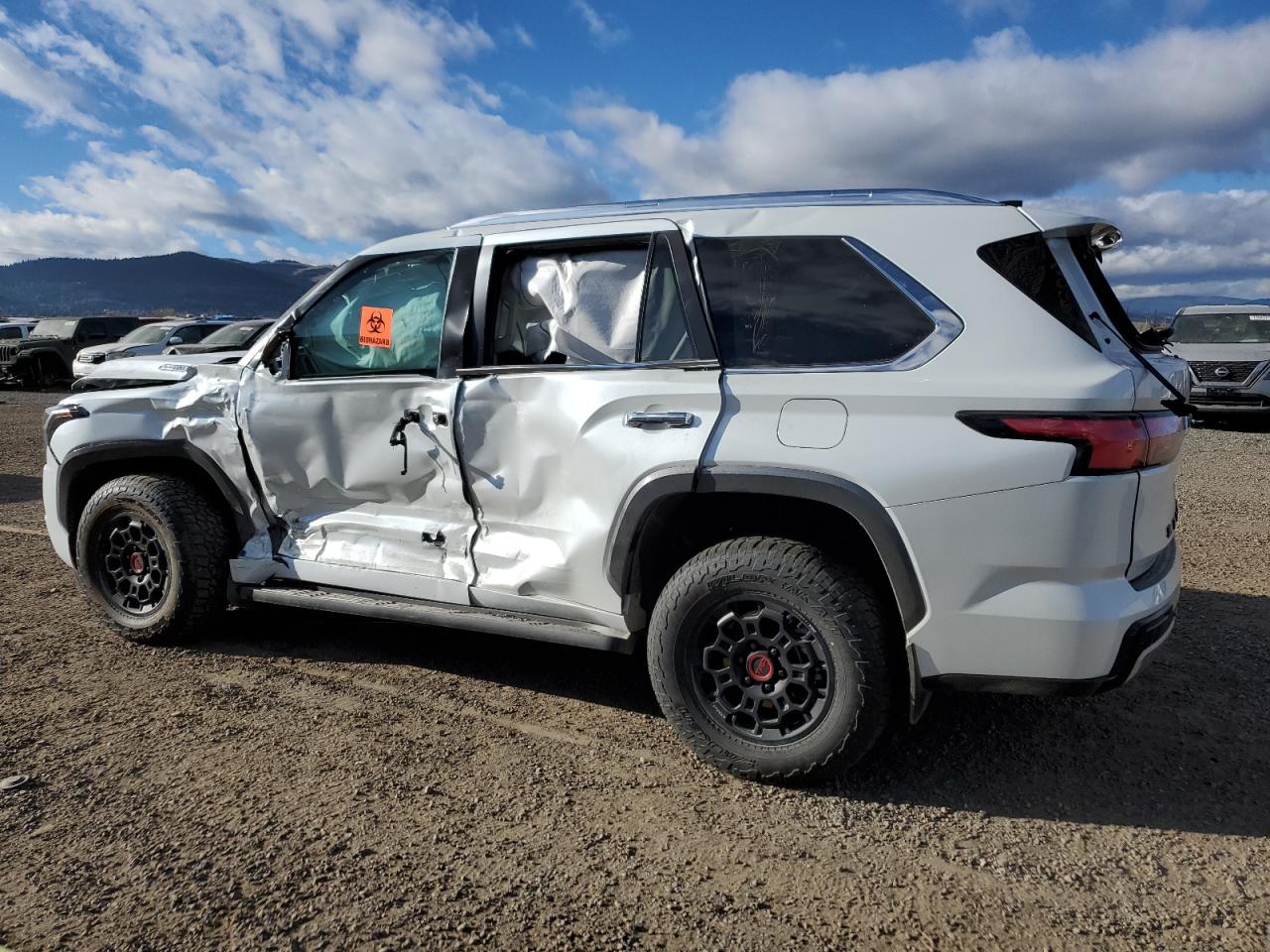 2024 TOYOTA SEQUOIA SR5 VIN:7SVAAABA2RX021648