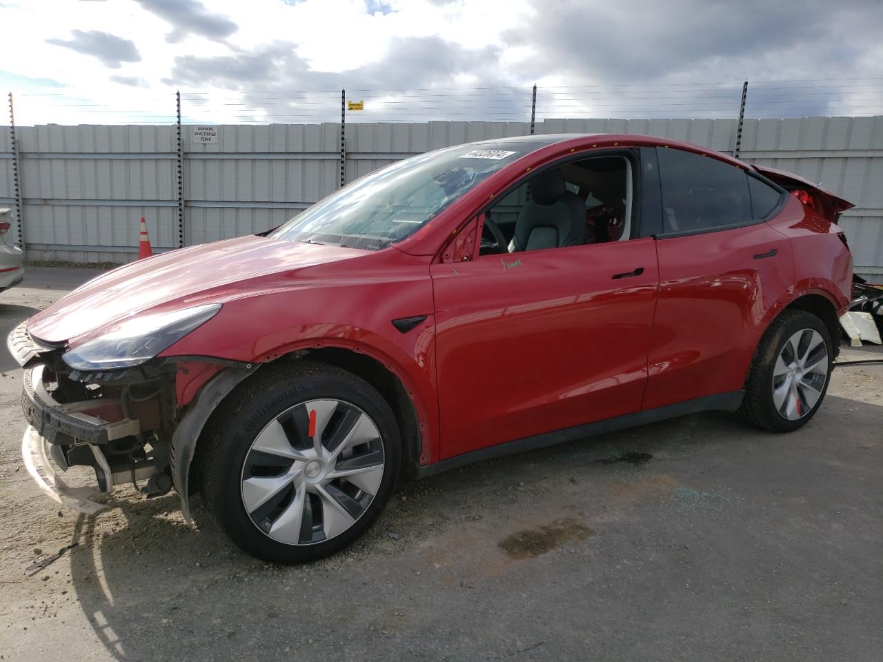 2022 TESLA MODEL Y  VIN:7SAYGDEE8NF562007