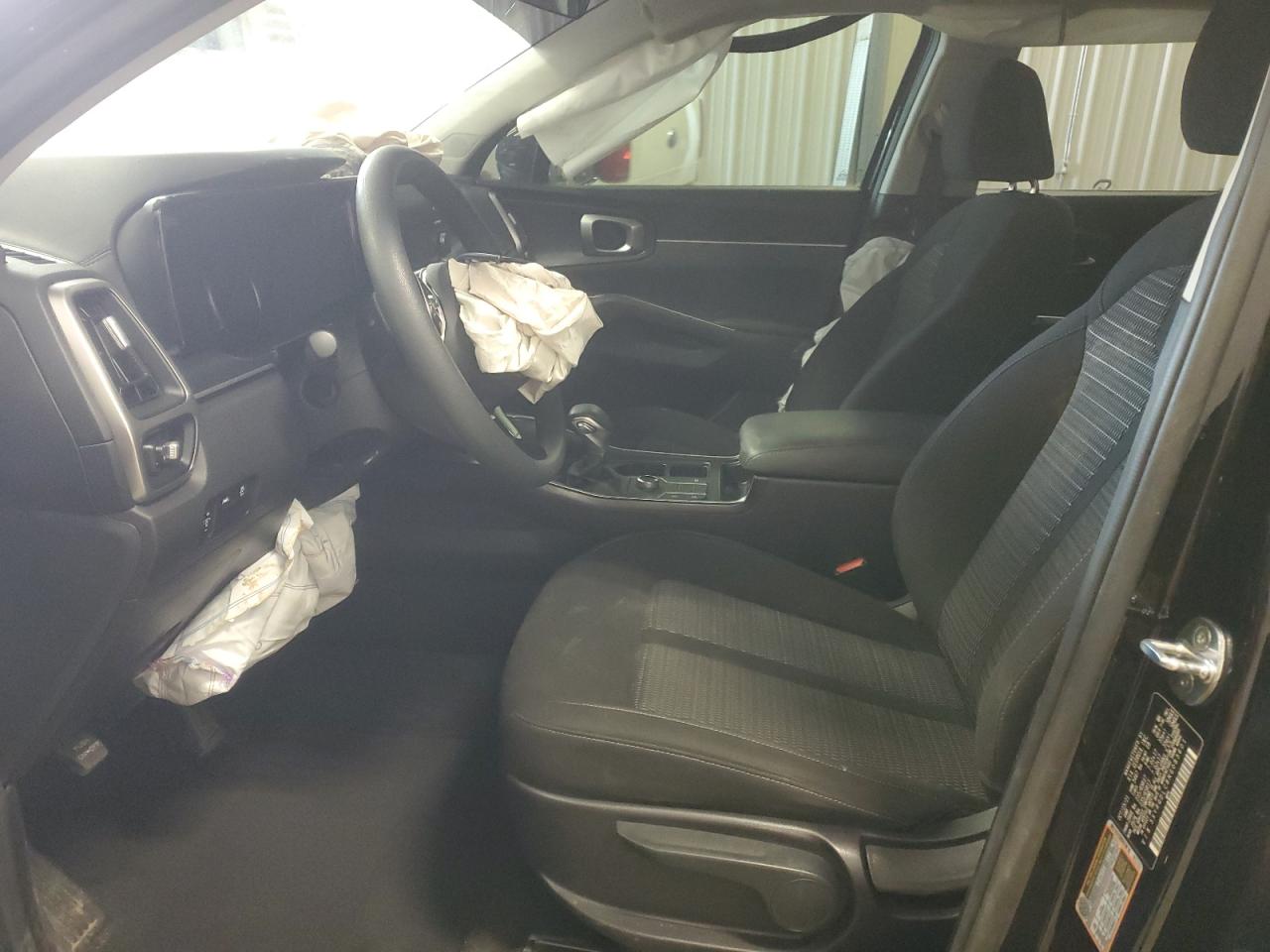 2022 KIA SORENTO LX VIN:5XYRGDLC8NG083601