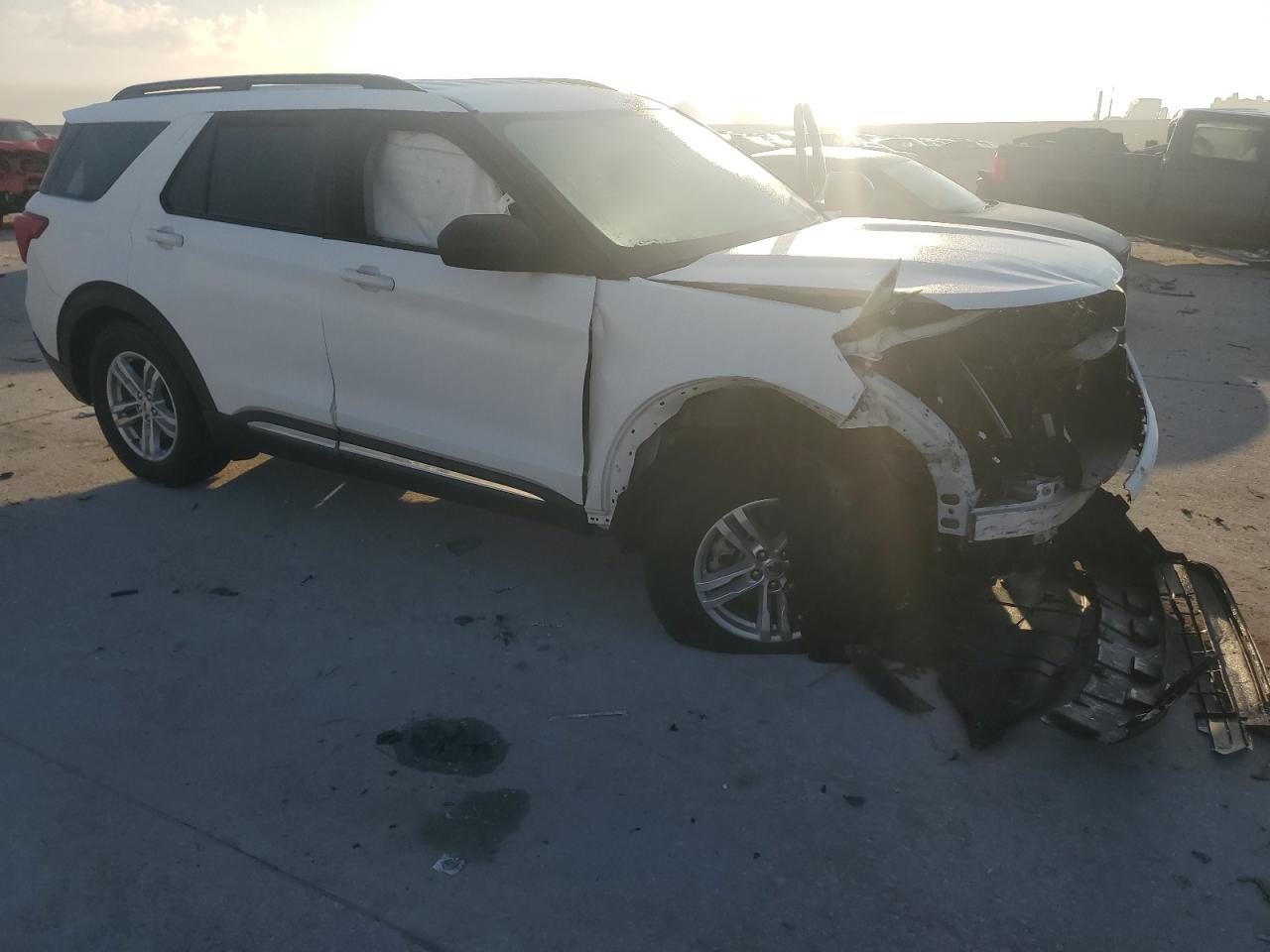 2022 FORD EXPLORER XLT VIN:1FMSK7DH3NGA14707