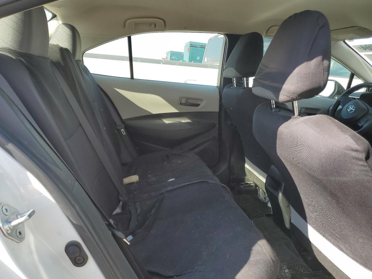 2022 TOYOTA COROLLA LE VIN:JTDEAMDE1NJ036409