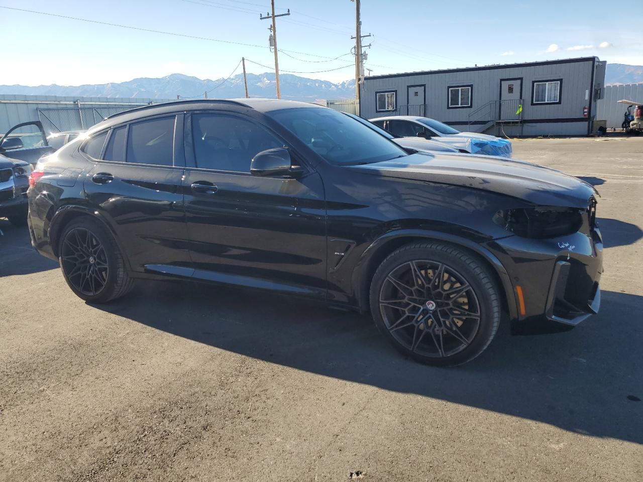2023 BMW X4 M VIN:5YM23EC08P9R05401