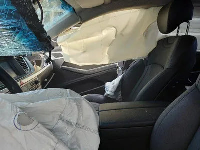 2016 Genesis G80 VIN: