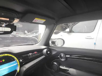 2021 MINI Cooper VIN: