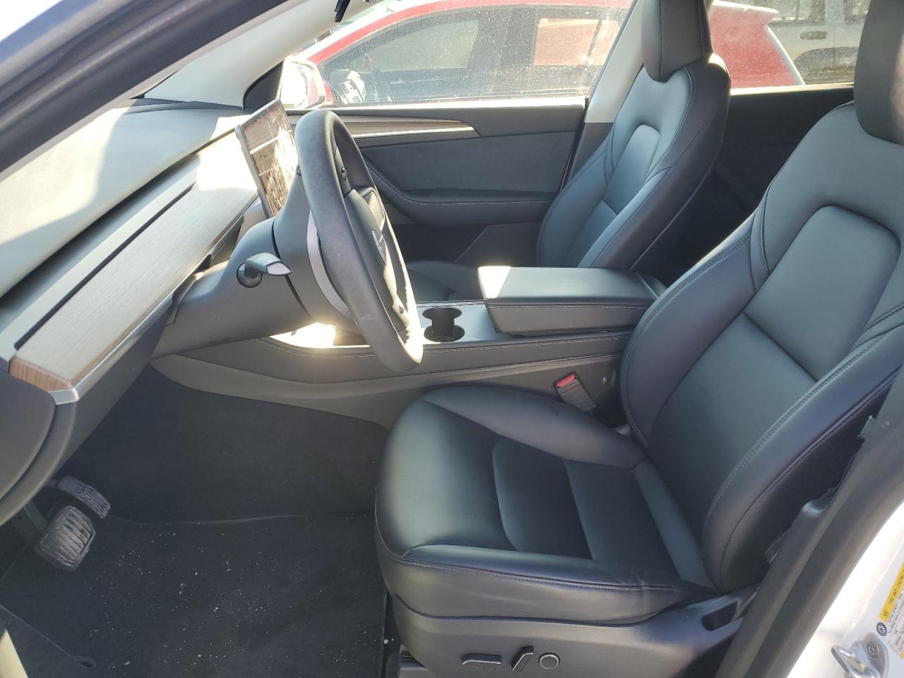 2023 TESLA MODEL Y  VIN:7SAYGDEE4PA077217