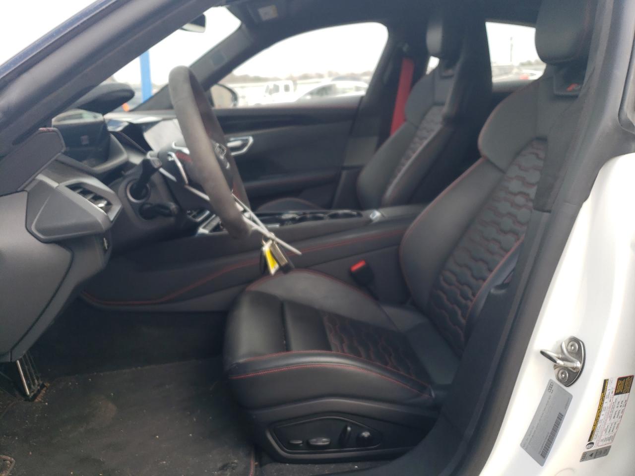 2022 AUDI RS E-TRON GT  VIN:WAUAHBFW1N7900678