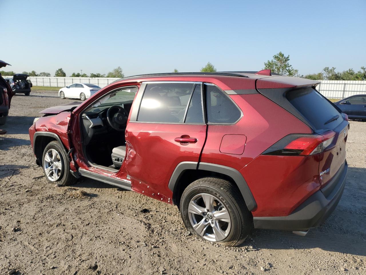 2024 TOYOTA RAV4 XLE VIN:2T3W1RFV0RW329661