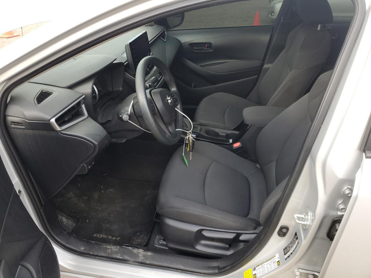 2022 TOYOTA COROLLA LE VIN:5YFEPMAE8NP326936