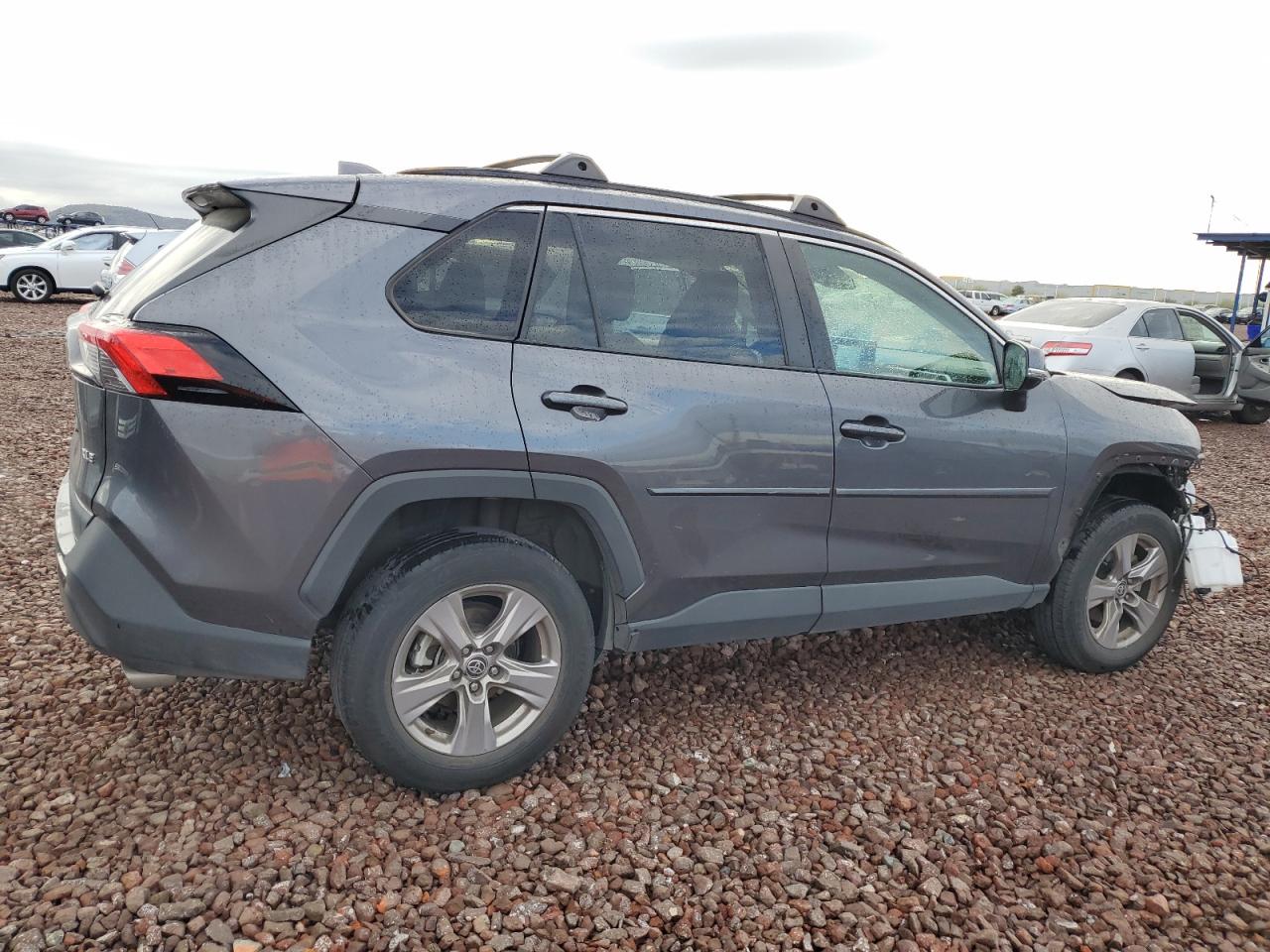 2022 TOYOTA RAV4 XLE VIN:2T3W1RFV1NC194430