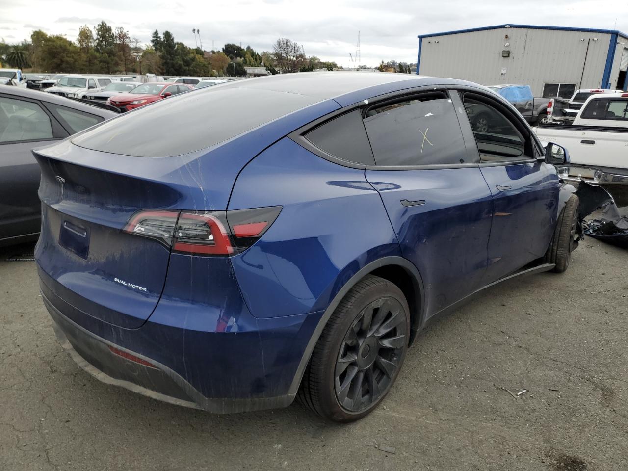 2023 TESLA MODEL Y  VIN:7SAYGDEE3PA134880