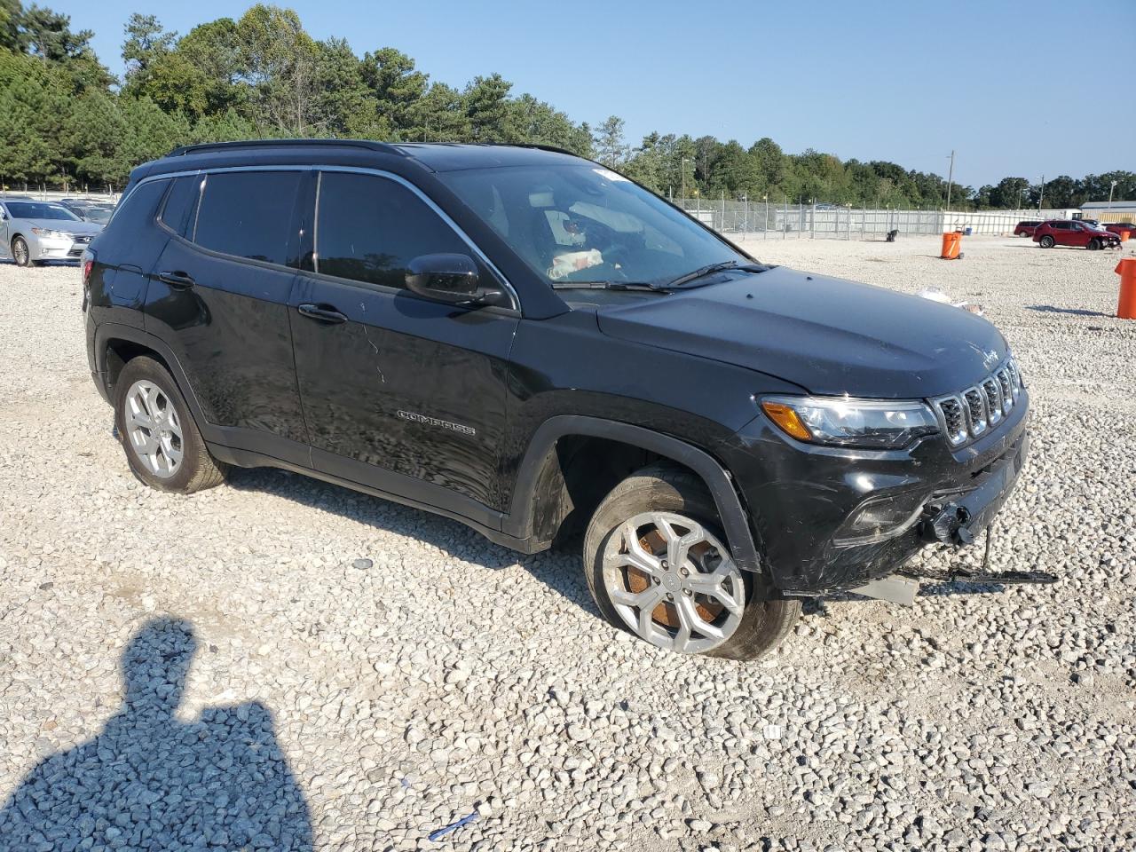 2024 JEEP COMPASS LATITUDE VIN:3C4NJDBNXRT114087