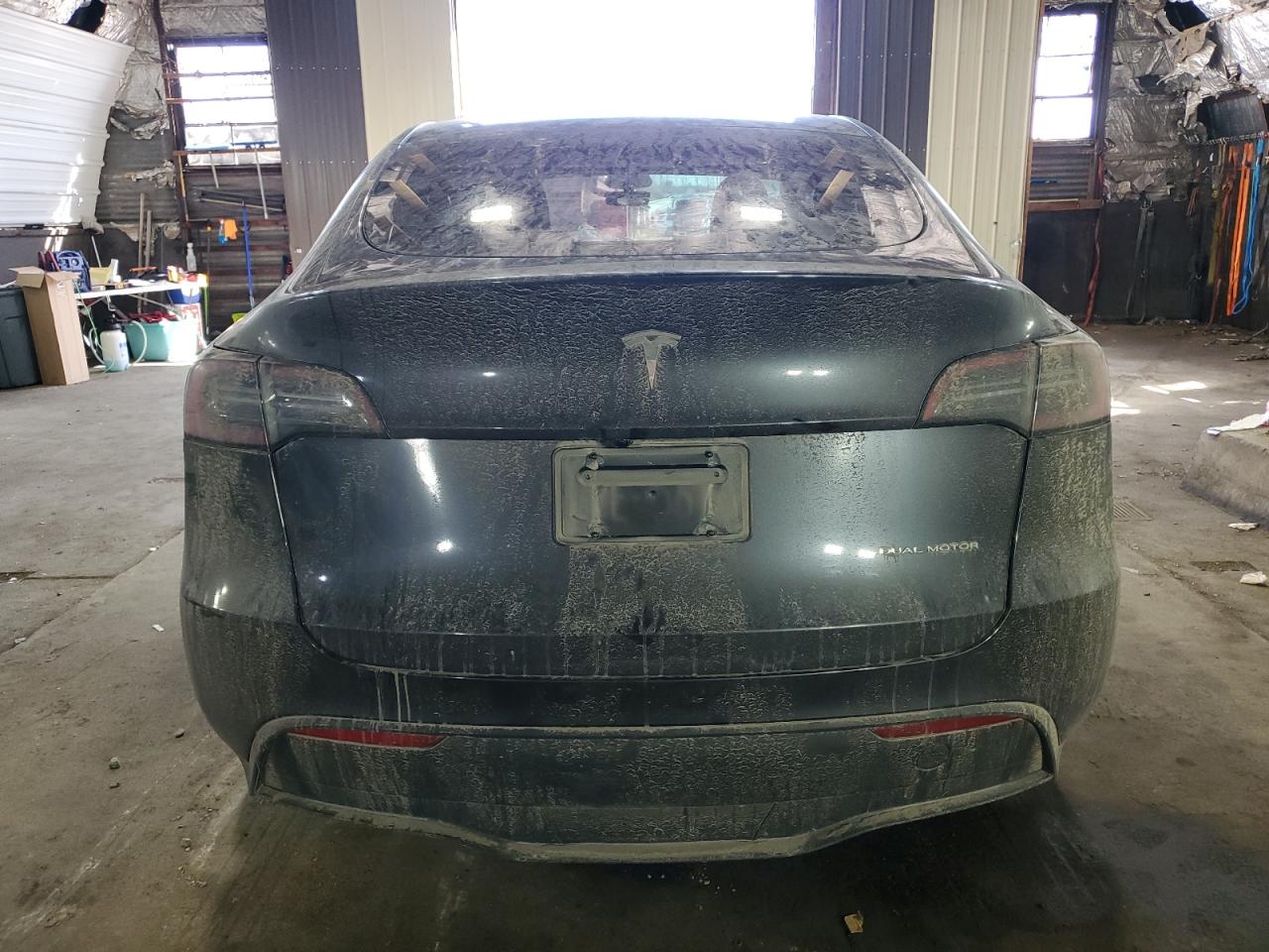 2024 TESLA MODEL Y  VIN:7SAYGDEE7RA304564