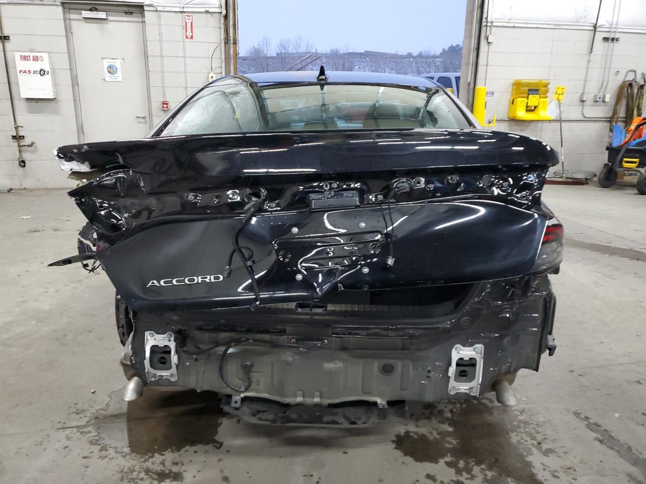 2024 HONDA ACCORD LX VIN:1HGCY1F29RA084848