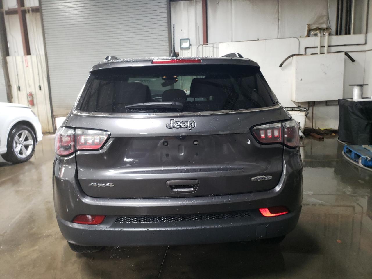 2022 JEEP COMPASS LATITUDE VIN:1FTFX1ET9CKD52632