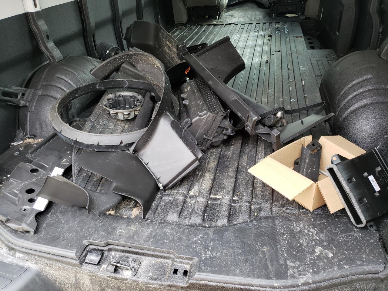 2024 CHEVROLET EXPRESS G3500  VIN:1GCZGHF78R1165839