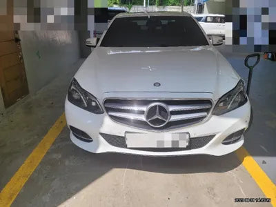 2014 Mercedes-Benz E 220 VIN: