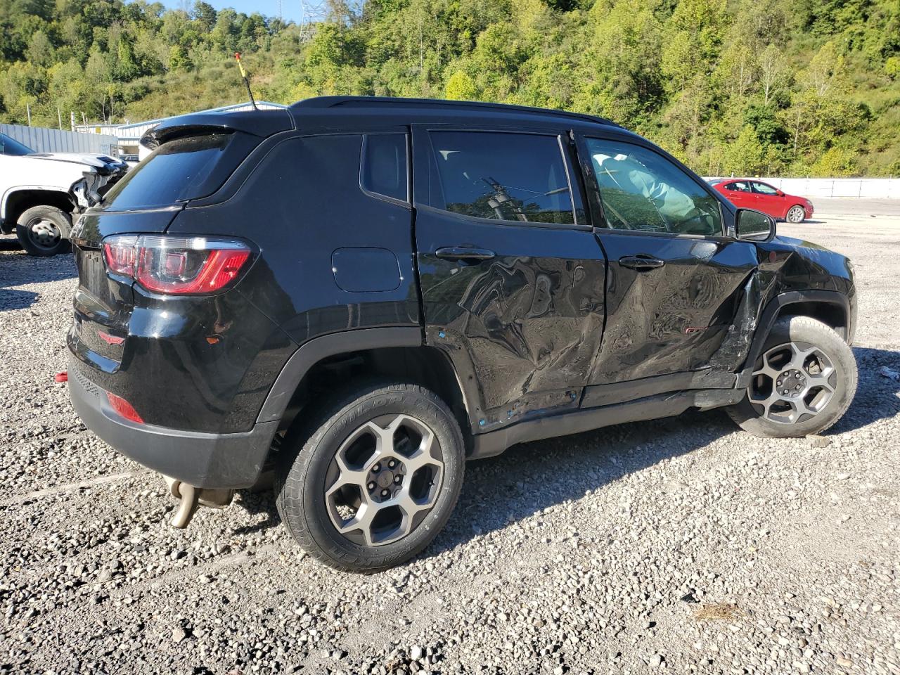 2022 JEEP COMPASS TRAILHAWK VIN:3C4NJDDB4NT236666