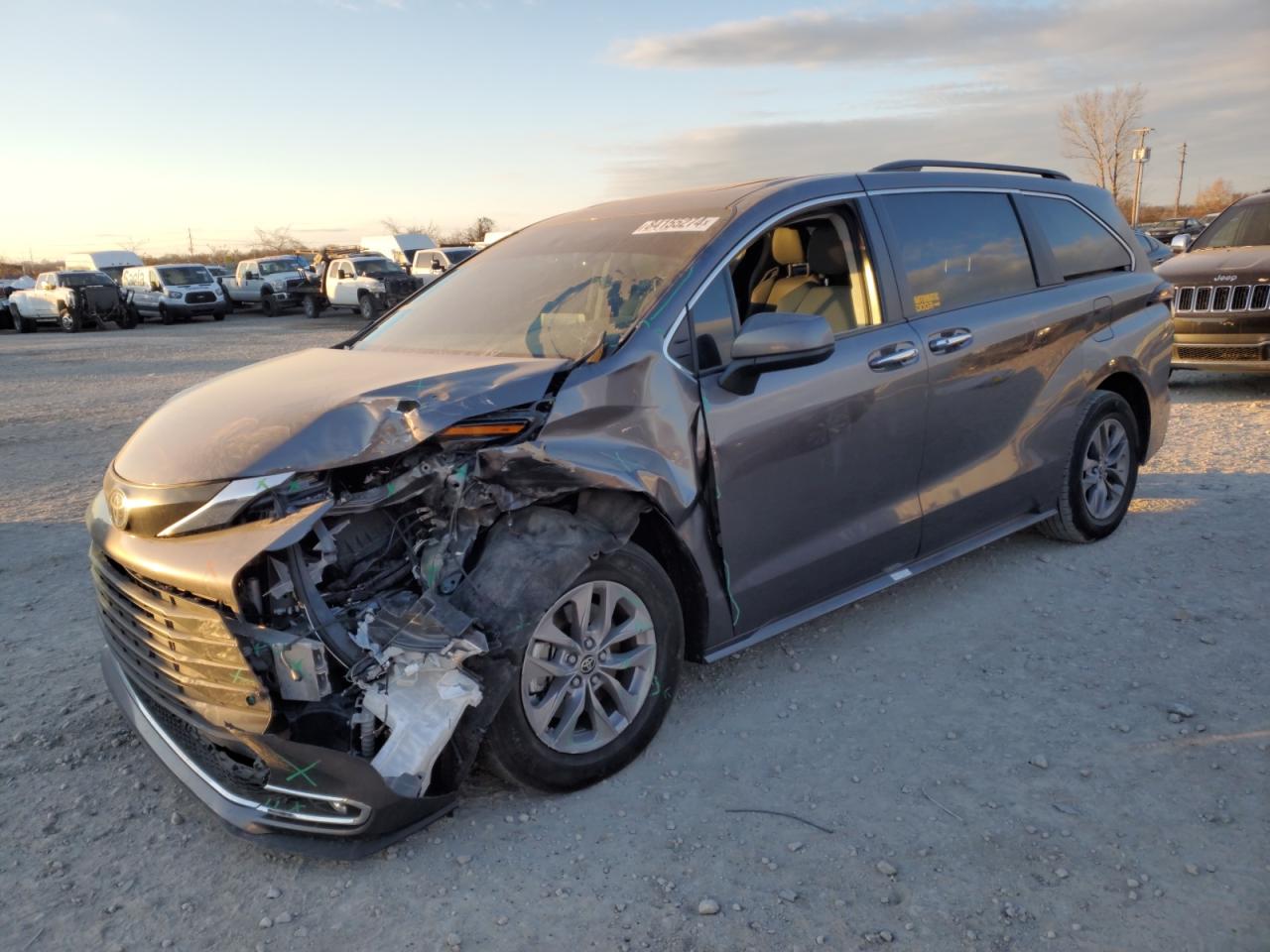 2023 TOYOTA SIENNA XLE VIN:5TDJRKEC2PS162566