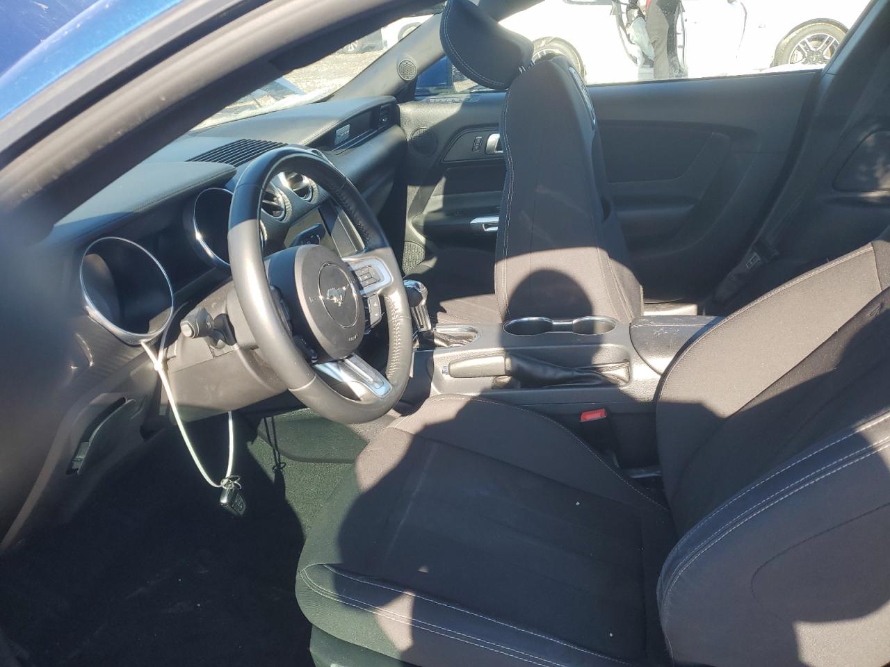 2022 FORD MUSTANG  VIN:JTMB6RFVXMD041135