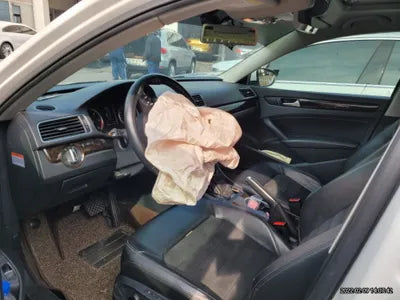 2015 Volkswagen Passat 1VWZZZA3ZFC093822 VIN:1VWZZZA3ZFC093822