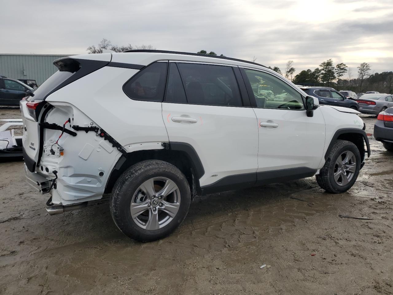 2024 TOYOTA RAV4 LE VIN:JTMMWRFV0RD237648