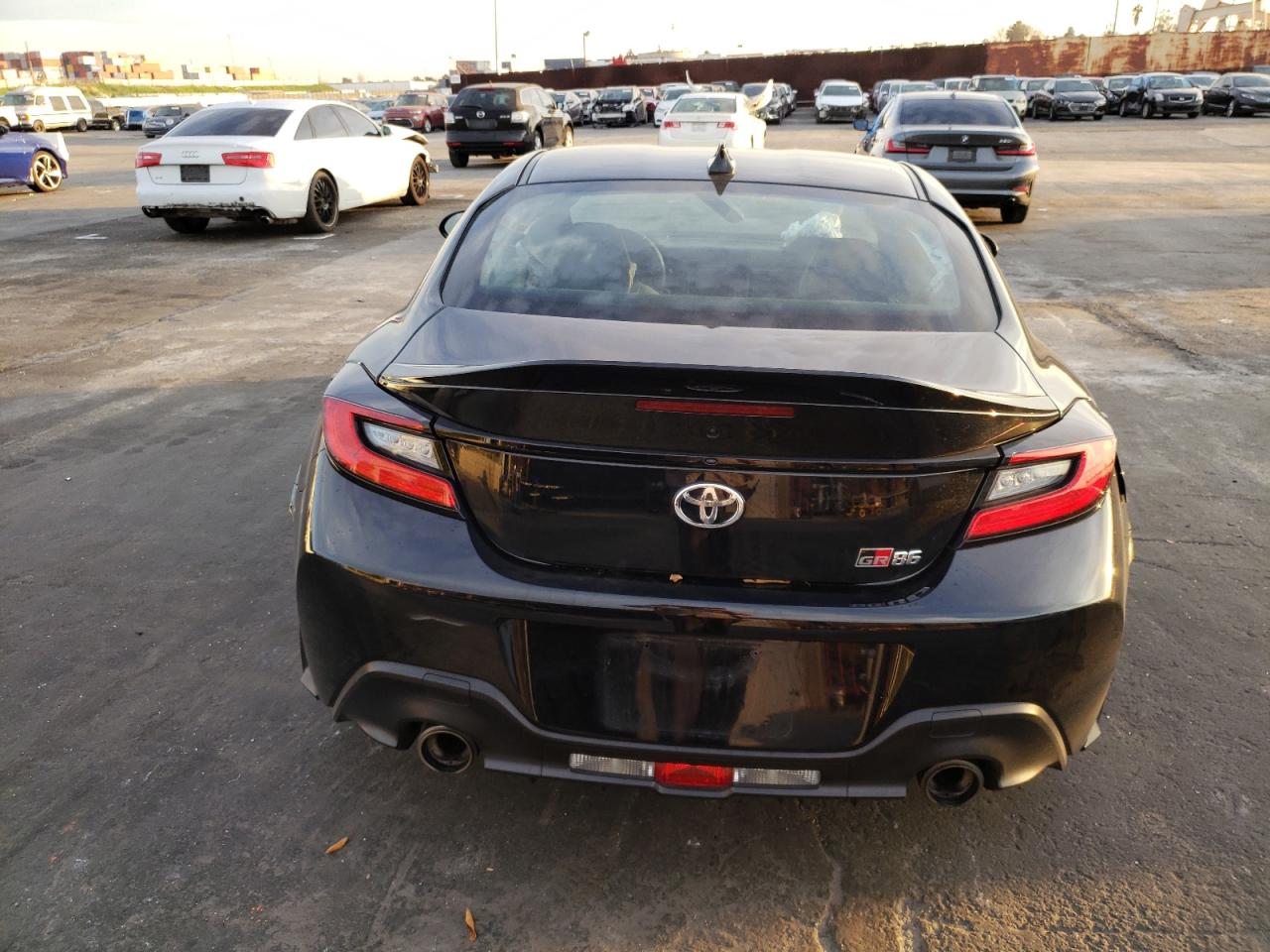 2022 TOYOTA GR 86 PREMIUM VIN:JF1ZNBE10N9752540