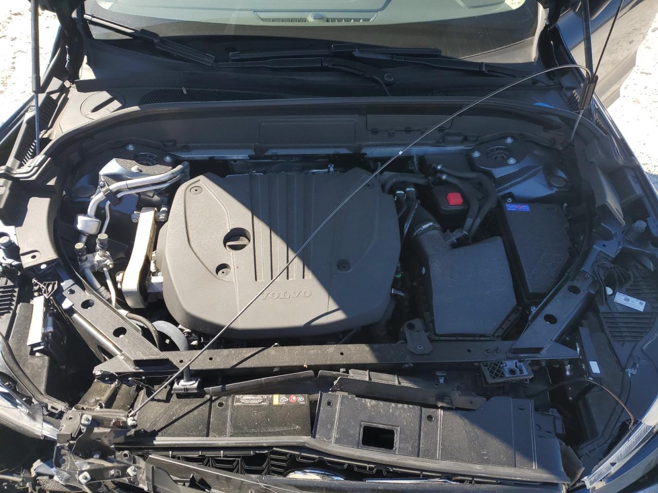 2024 VOLVO XC60 PLUS VIN:YV4L12RL2R1762432