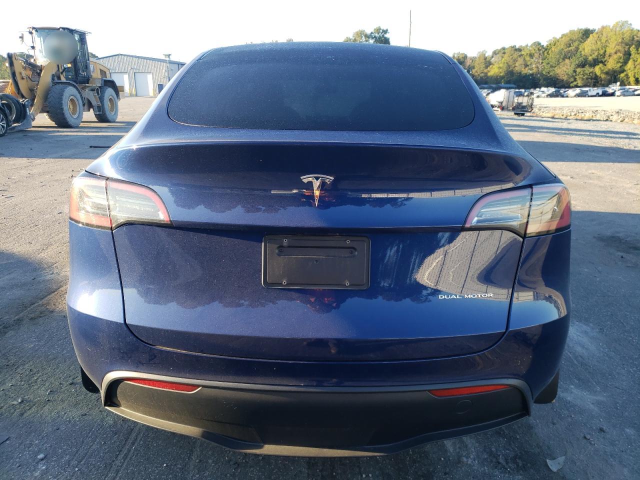 2023 TESLA MODEL Y  VIN:7SAYGDEE2PF688592