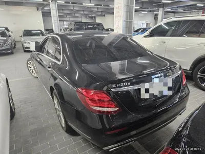 2017 Mercedes-Benz E 220 WDDZF0EB7HA177477 VIN:WDDZF0EB7HA177477