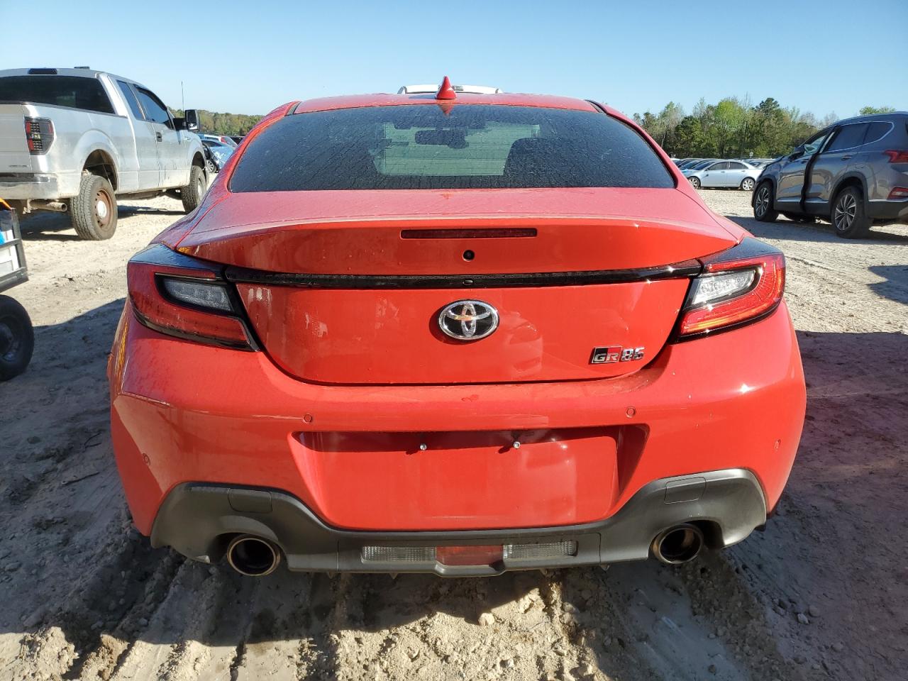 2024 TOYOTA GR 86  VIN:JF1ZNBB13R8758185