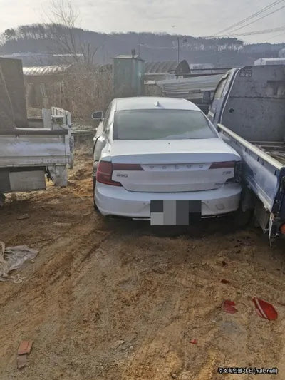 2020 Volvo S90 LVYPS102DLP082443 VIN:LVYPS102DLP082443