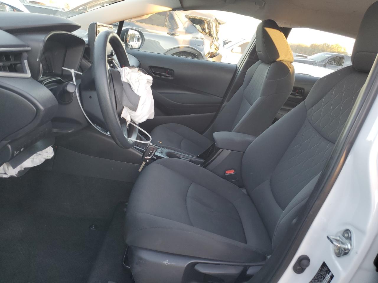 2022 TOYOTA COROLLA LE VIN:5YFEPMAE2NP299135