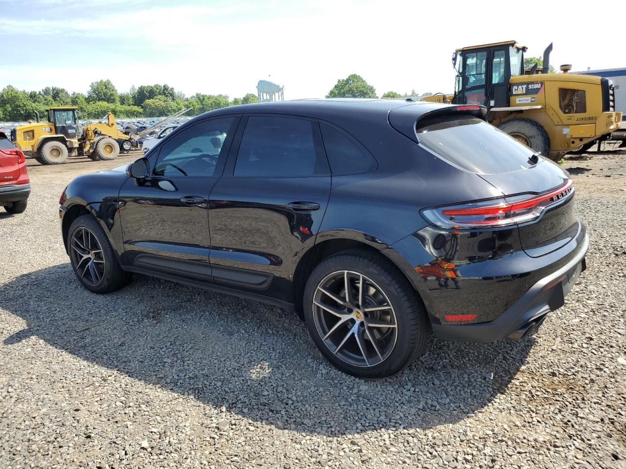 2024 PORSCHE MACAN BASE VIN:WP1AA2A5XRLB02195