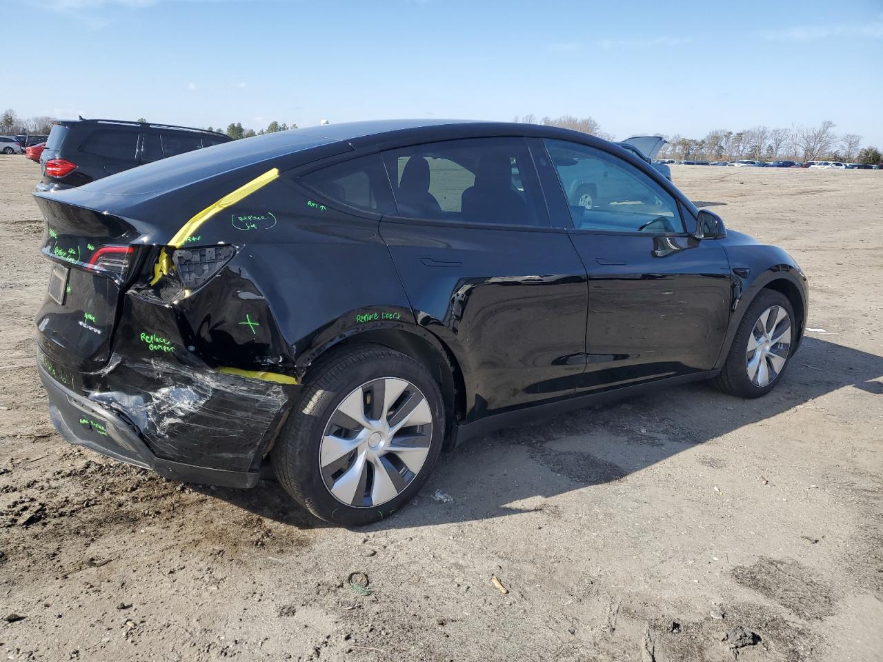 2023 TESLA MODEL Y  VIN:7SAYGDEE1PA212752