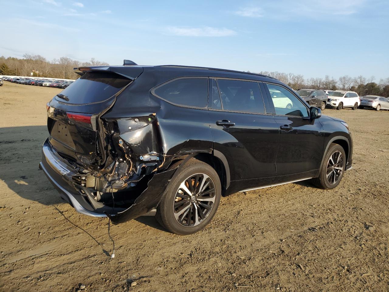 2022 TOYOTA HIGHLANDER XSE VIN:5TDLZRBH4NS213760