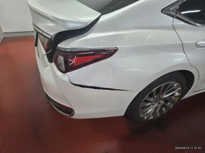 2018 Lexus ES 300 VIN: