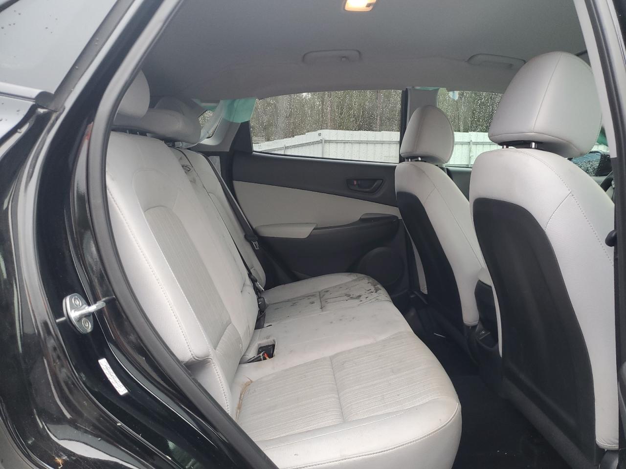 2023 HYUNDAI KONA SEL VIN:KM8K62AB7PU004127