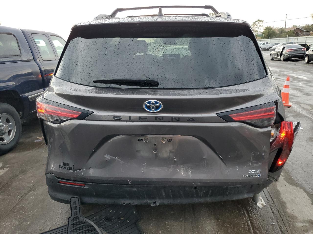 2022 TOYOTA SIENNA XLE VIN:5TDYRKEC0NS134521