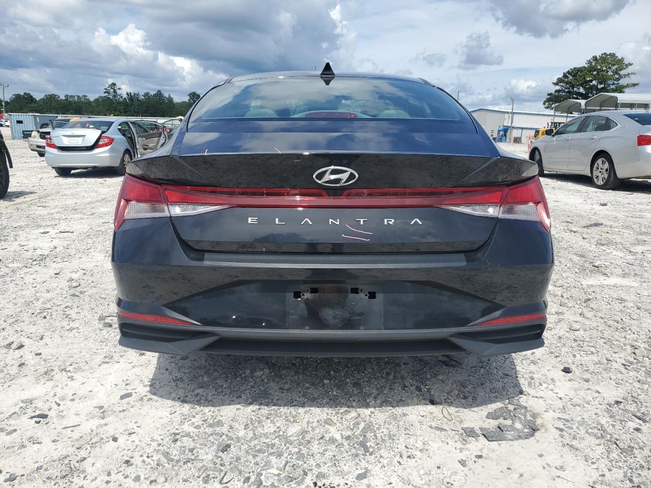 2022 HYUNDAI ELANTRA SEL VIN:KMHLM4AG0NU321360