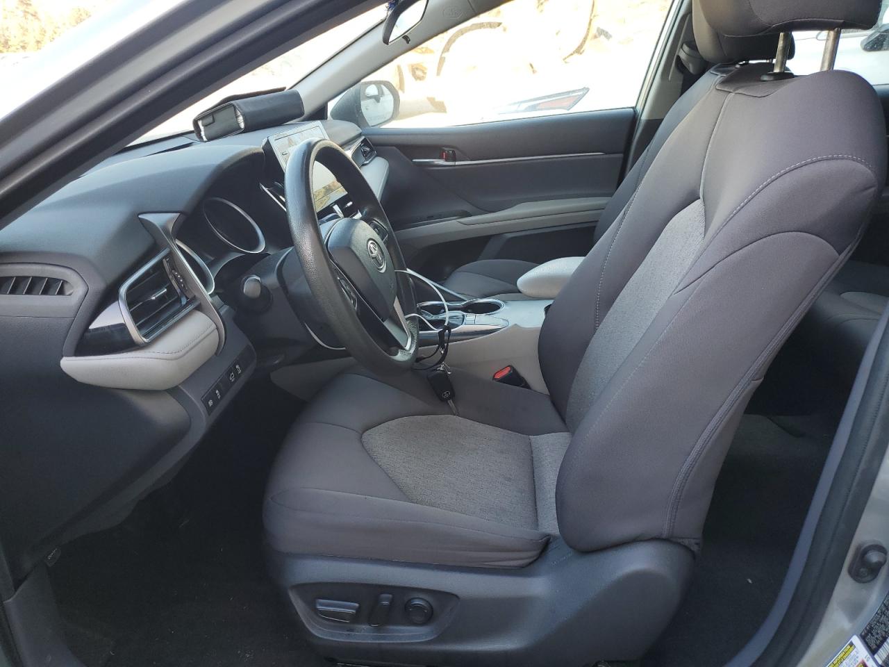 2022 TOYOTA CAMRY LE VIN:4T1C11AK5NU626719