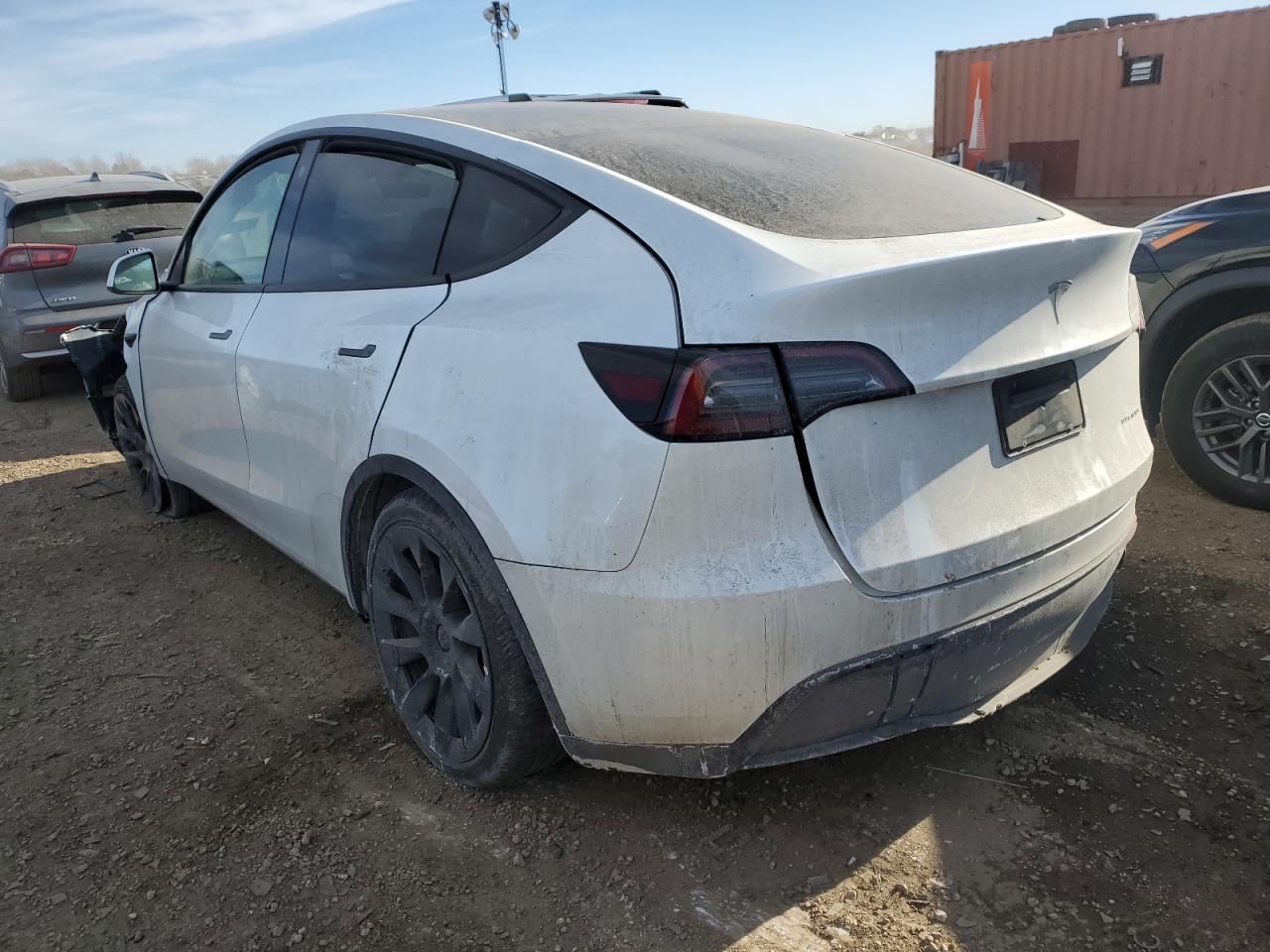 2023 TESLA MODEL Y  VIN:7SAYGDEE9PA028773