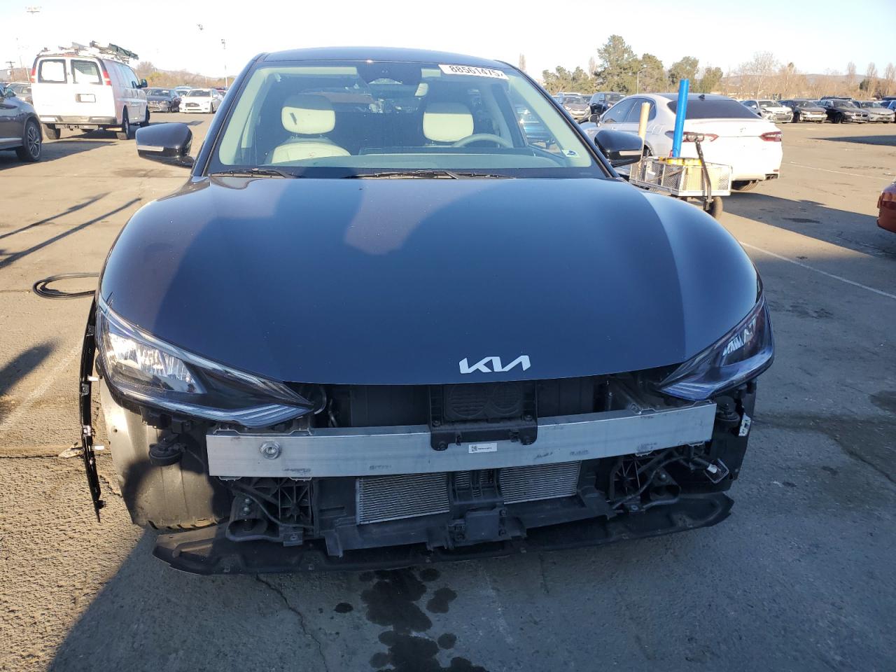 2022 KIA EV6 LIGHT VIN:KNDC34LA6N5065087