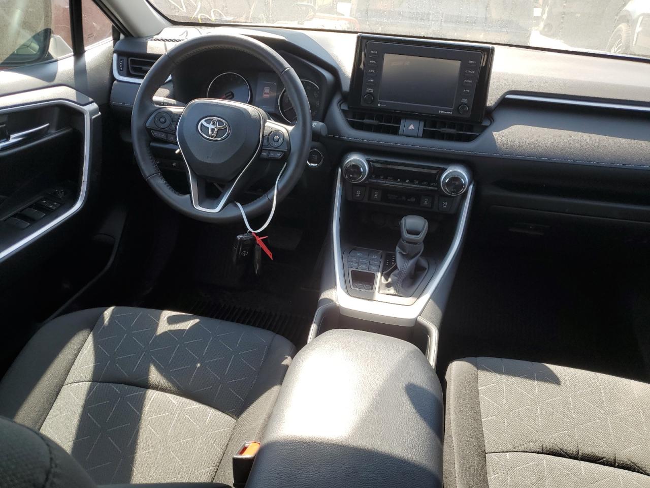 2022 TOYOTA RAV4 XLE VIN:2T3P1RFV9NC278404