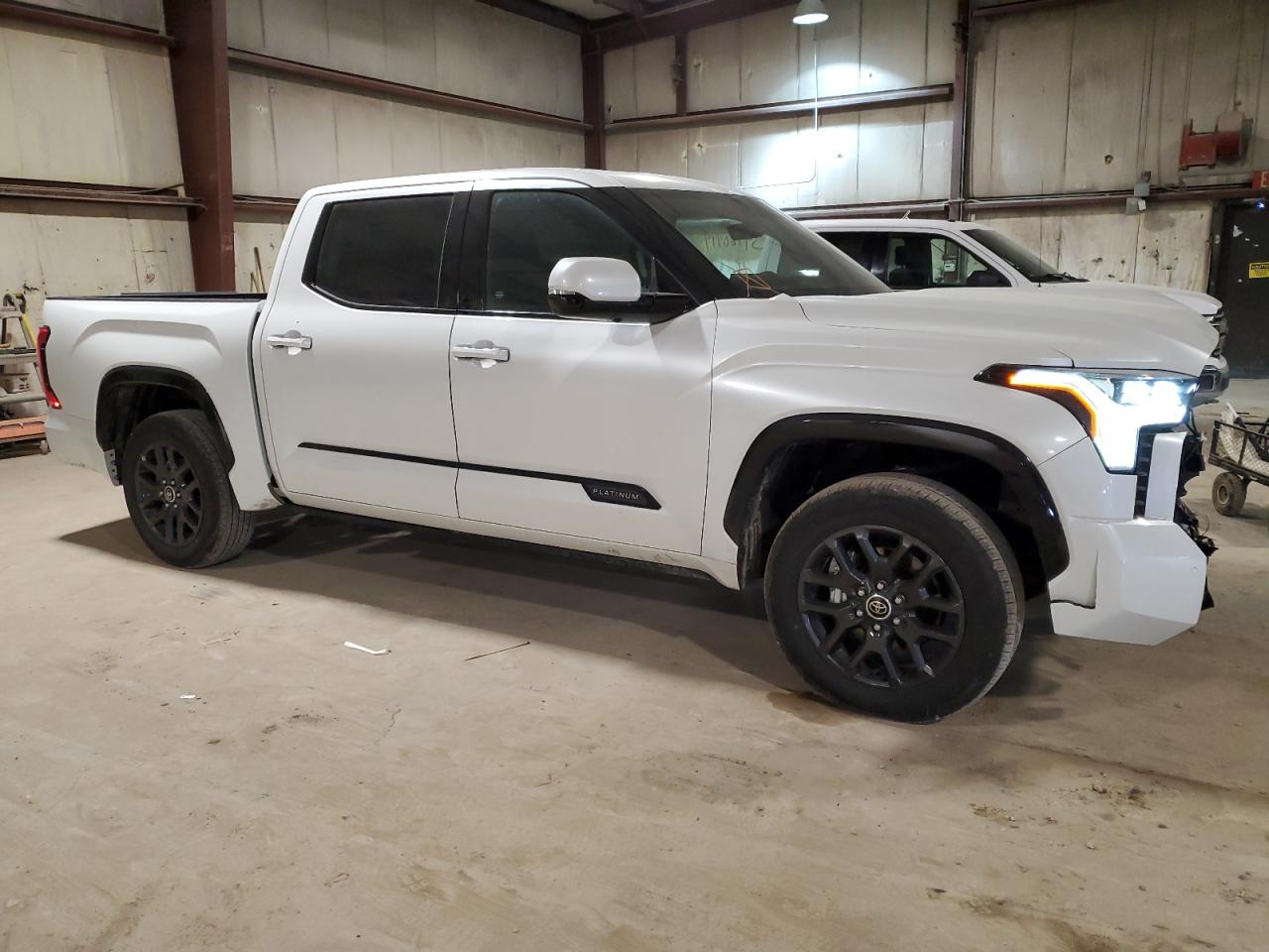 2022 TOYOTA TUNDRA CREWMAX PLATINUM VIN:5TFNA5DB9NX047621