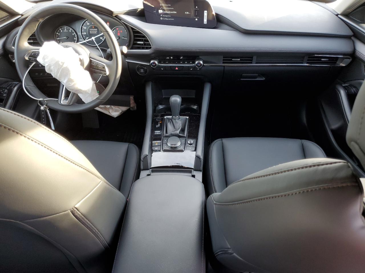2024 MAZDA 3 PREFERRED VIN:3MZBPACM0RM437108