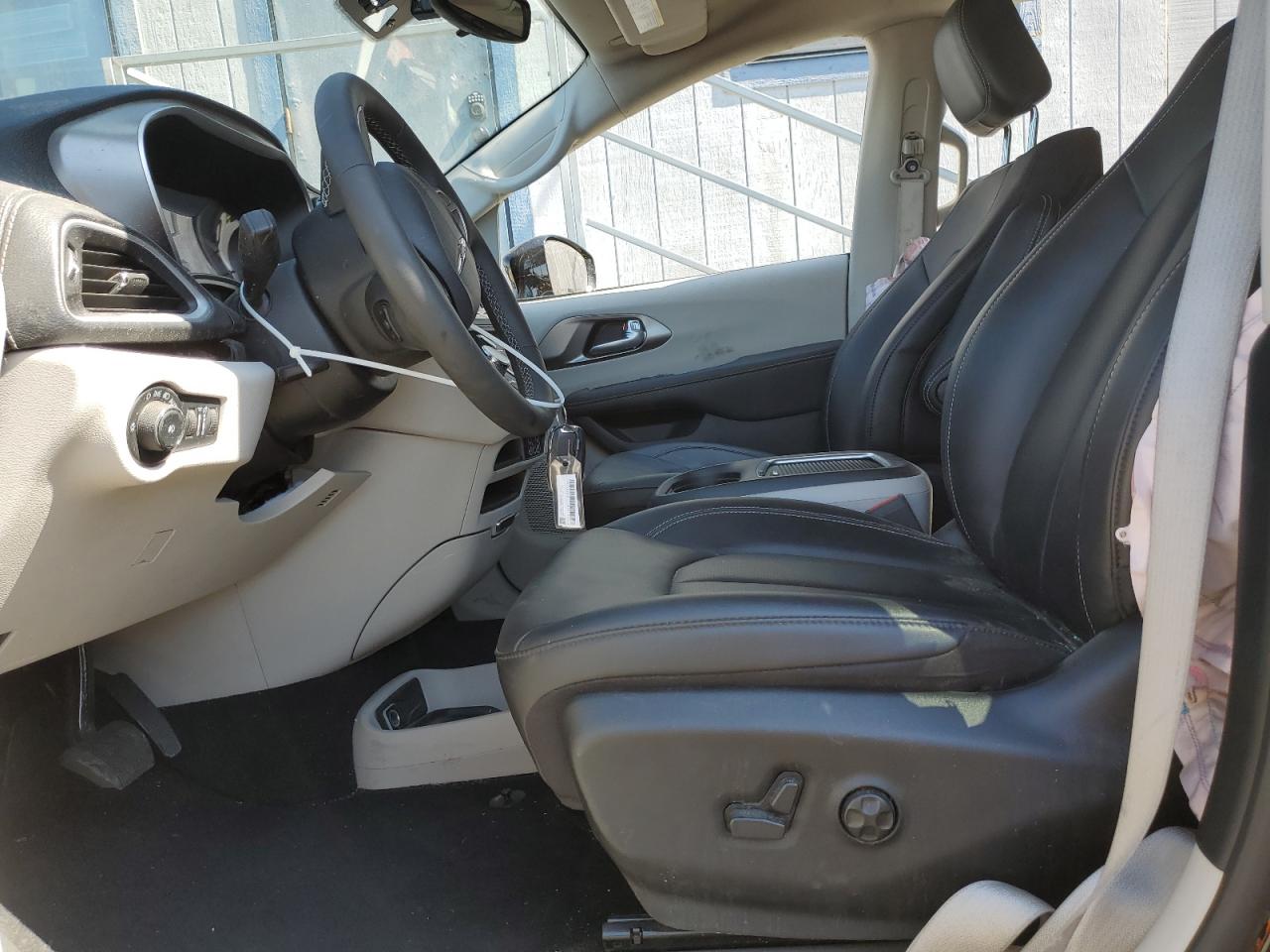 2024 CHRYSLER PACIFICA HYBRID SELECT VIN:2C4RC1S70RR150160